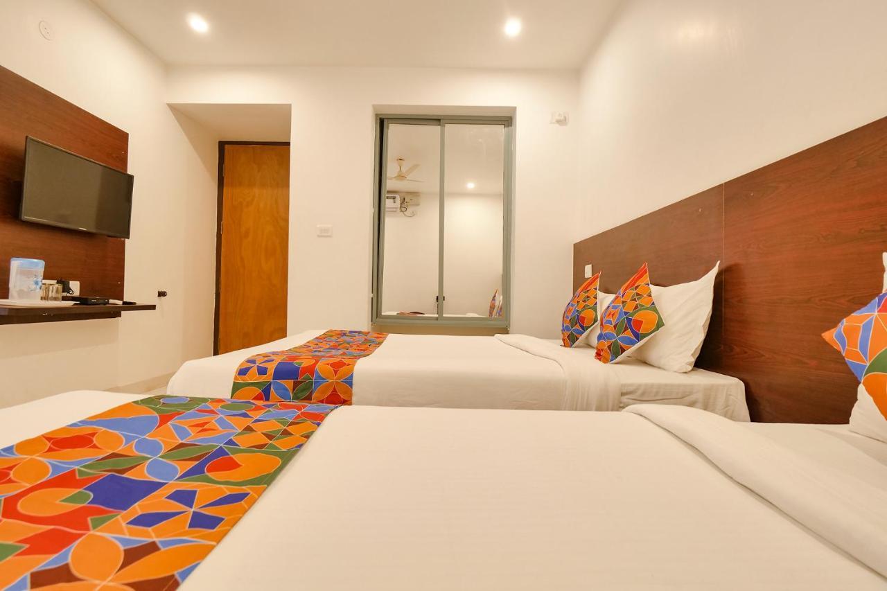 Fabexpress Krishna Suites Mysore Extérieur photo