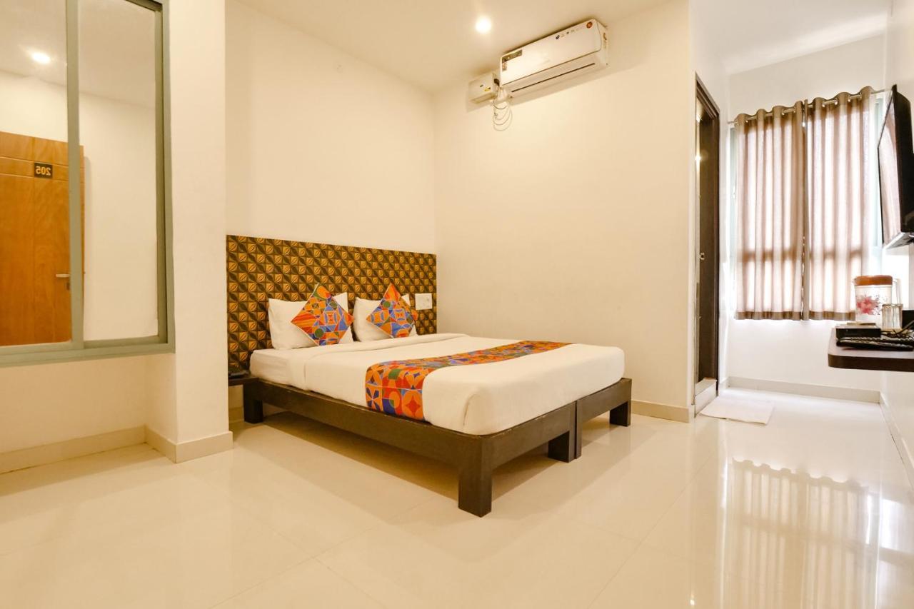 Fabexpress Krishna Suites Mysore Extérieur photo