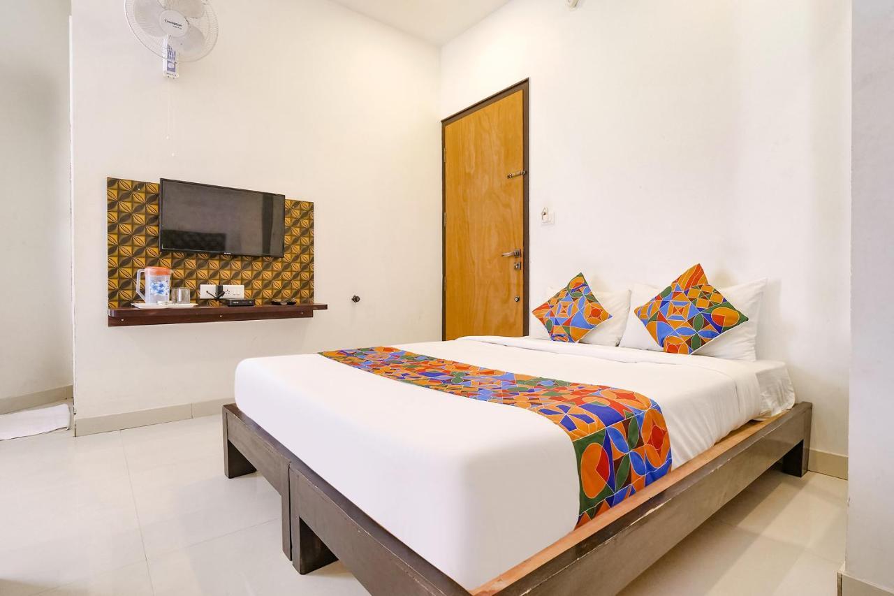 Fabexpress Krishna Suites Mysore Extérieur photo