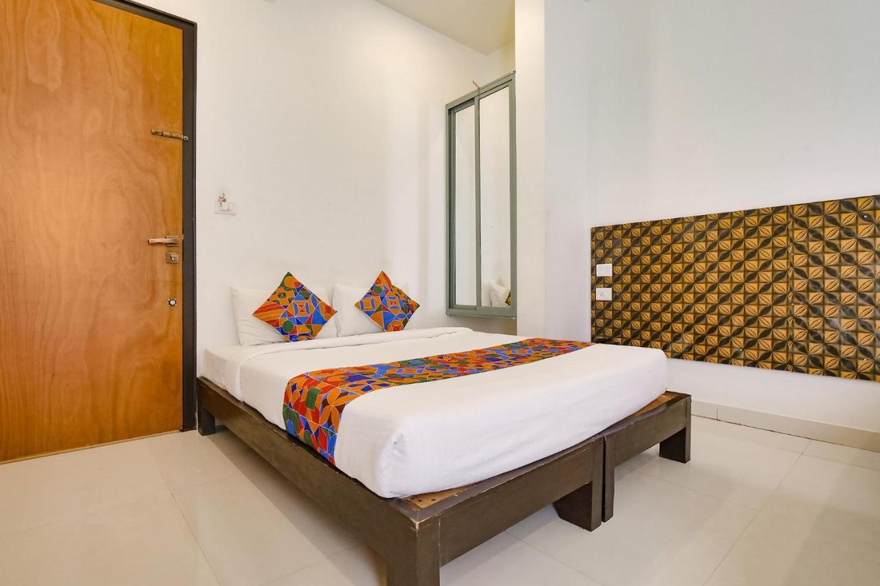 Fabexpress Krishna Suites Mysore Extérieur photo